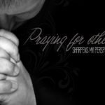 816-praying-1600x1200